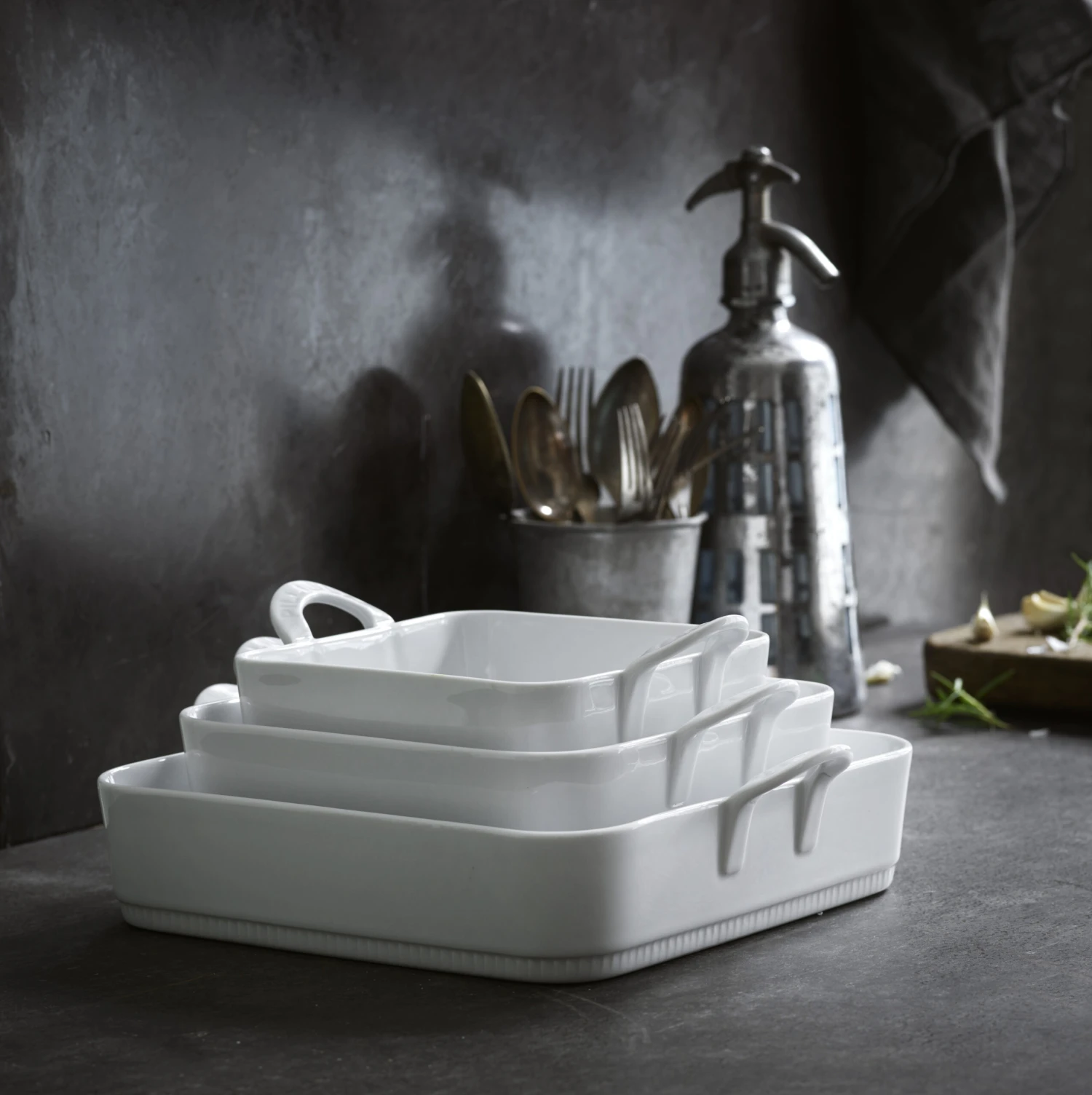 Pillivuyt Toulouse Quadratischer Teller Mit Henkel – Bild 3