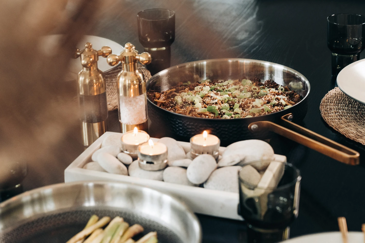 Arvet Gehämmerte Schwarze Sauteuse Mit Deckel – Bild 6