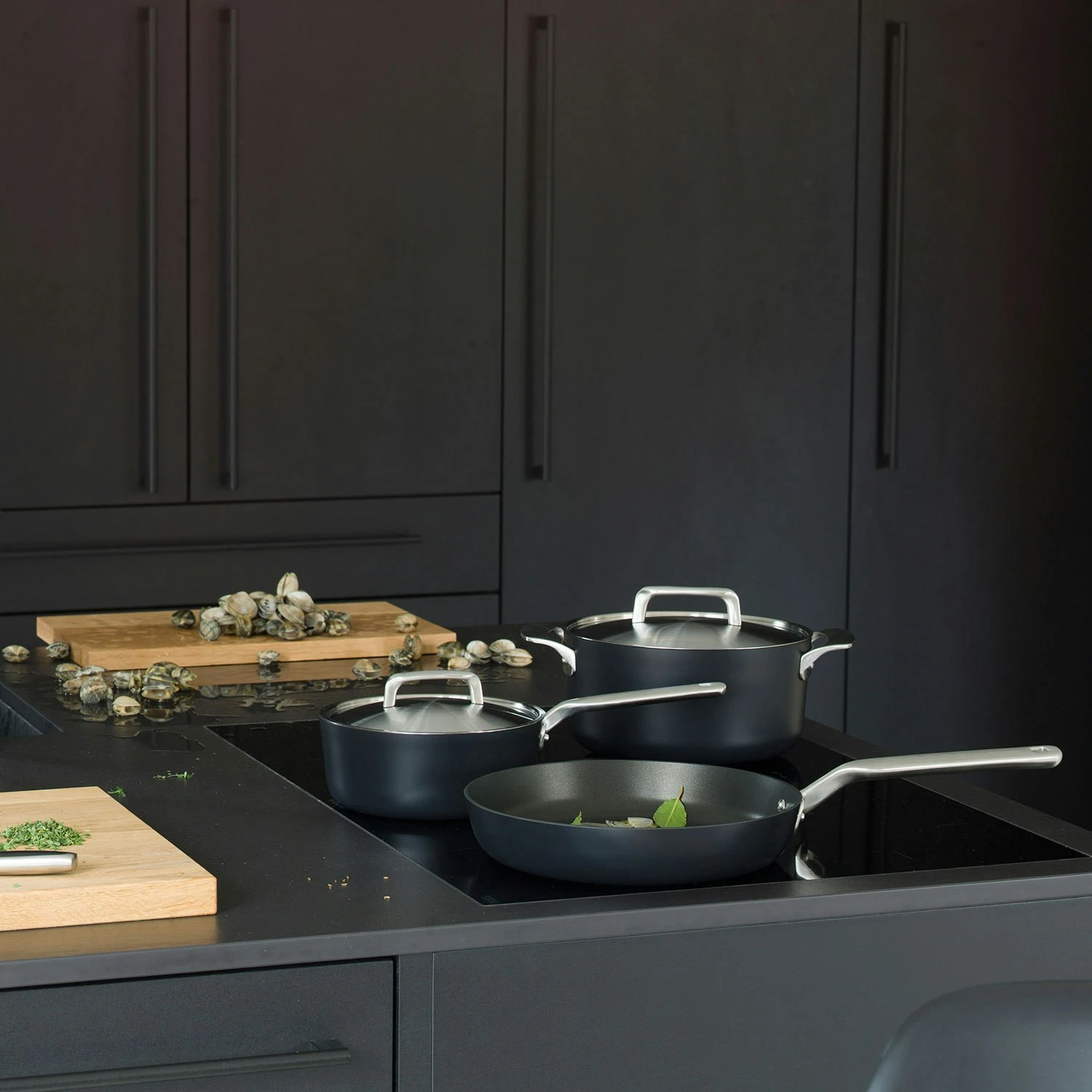 Fiskars Rotisser Traktörpfanne Gross Kante 24 Cm – Bild 4